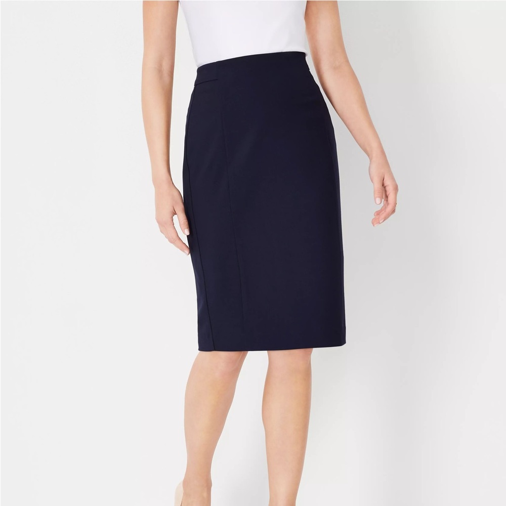Ann Taylor Navy Seasonless Stretch Pencil Skirt